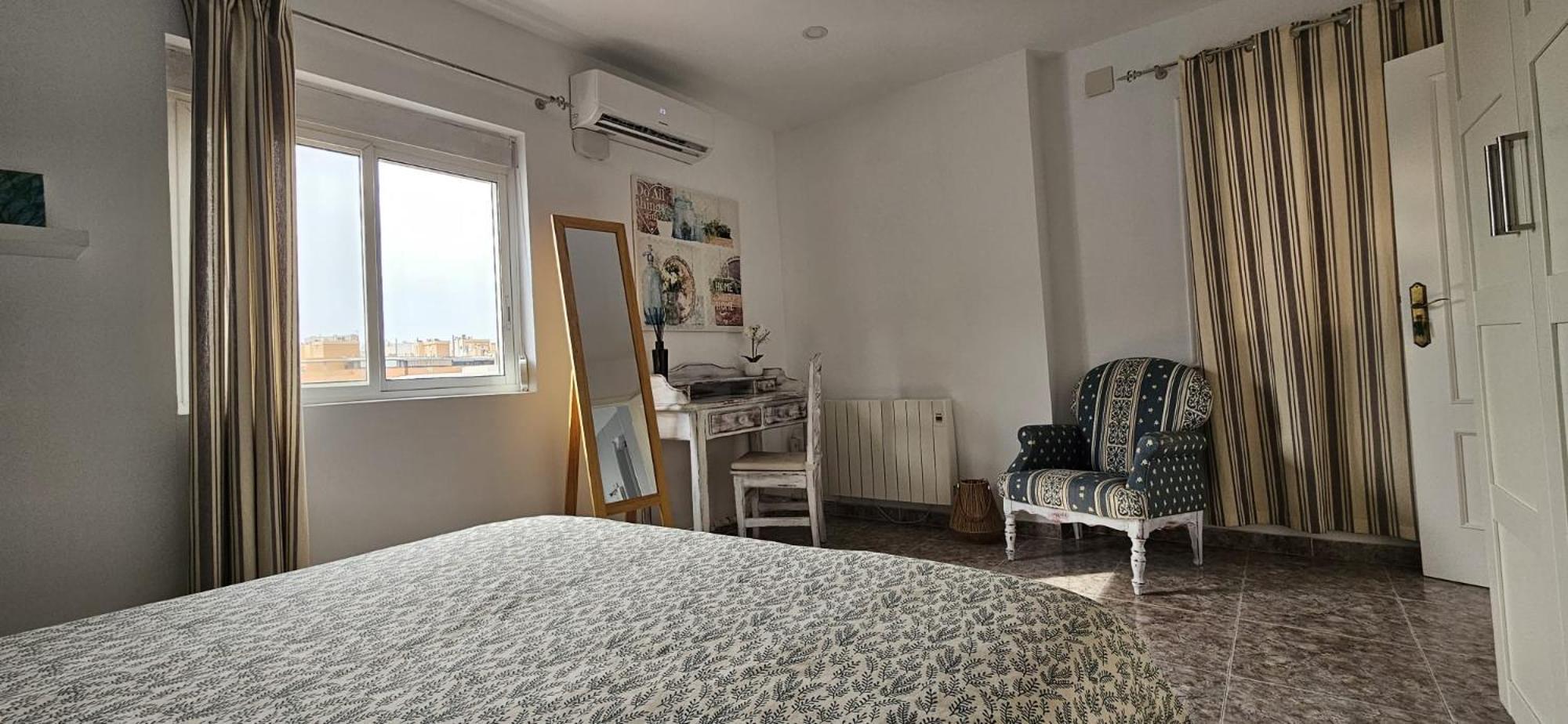 Appartement Amazing Penthouse With Views To The Castle à Alicante Extérieur photo